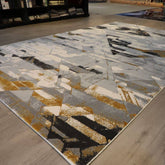 vintage beige rug in dubai